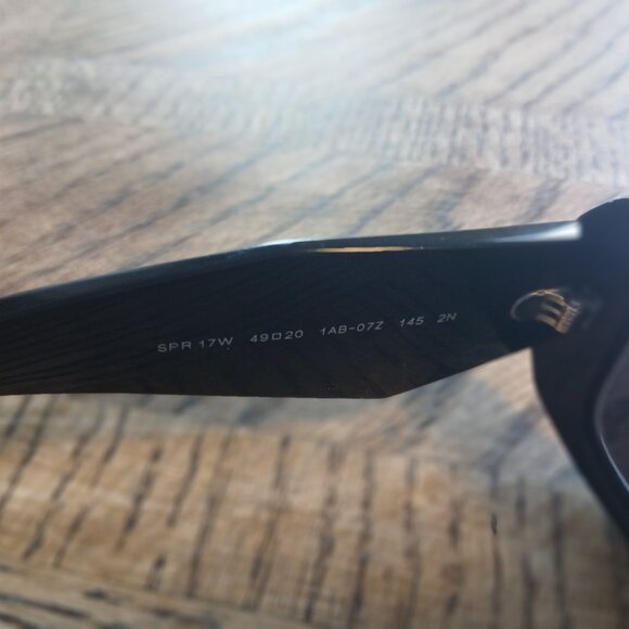 Prada Milano Spr17w Sunglasses - Picture 4 of 4